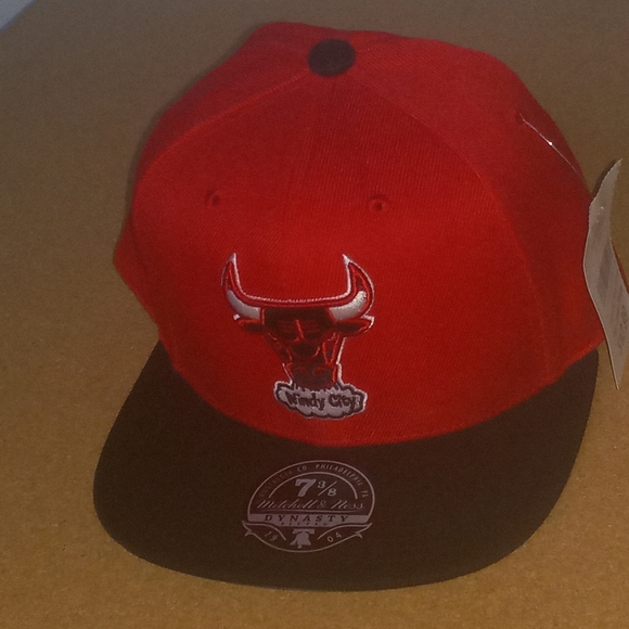 Chicago Bulls Hat 7 3/8 NWT #WindyCity #NBA #Chicago #Bulls #ChicagoBulls #HWC - Picture 4 of 15